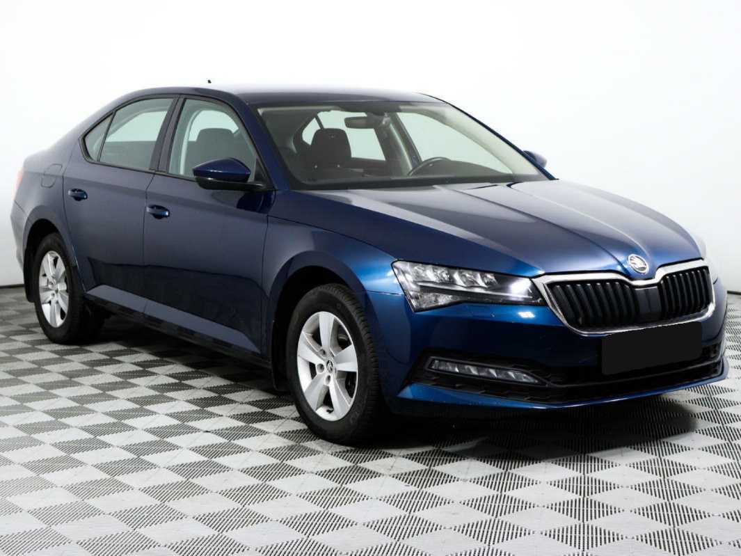 Skoda Superb с пробегом — 2020 год. Фото: #2