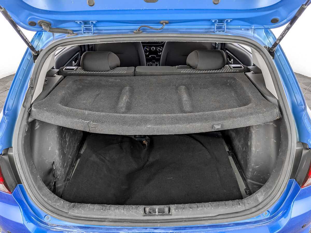 Kia Rio с пробегом — 2020 год. Фото: #9