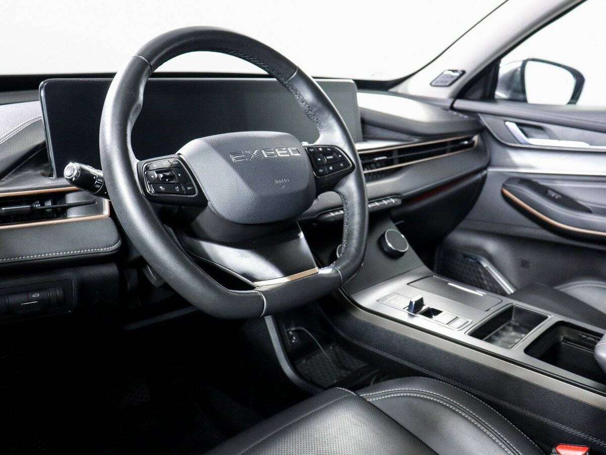 EXEED LX с пробегом — 2022 год. Фото: #12