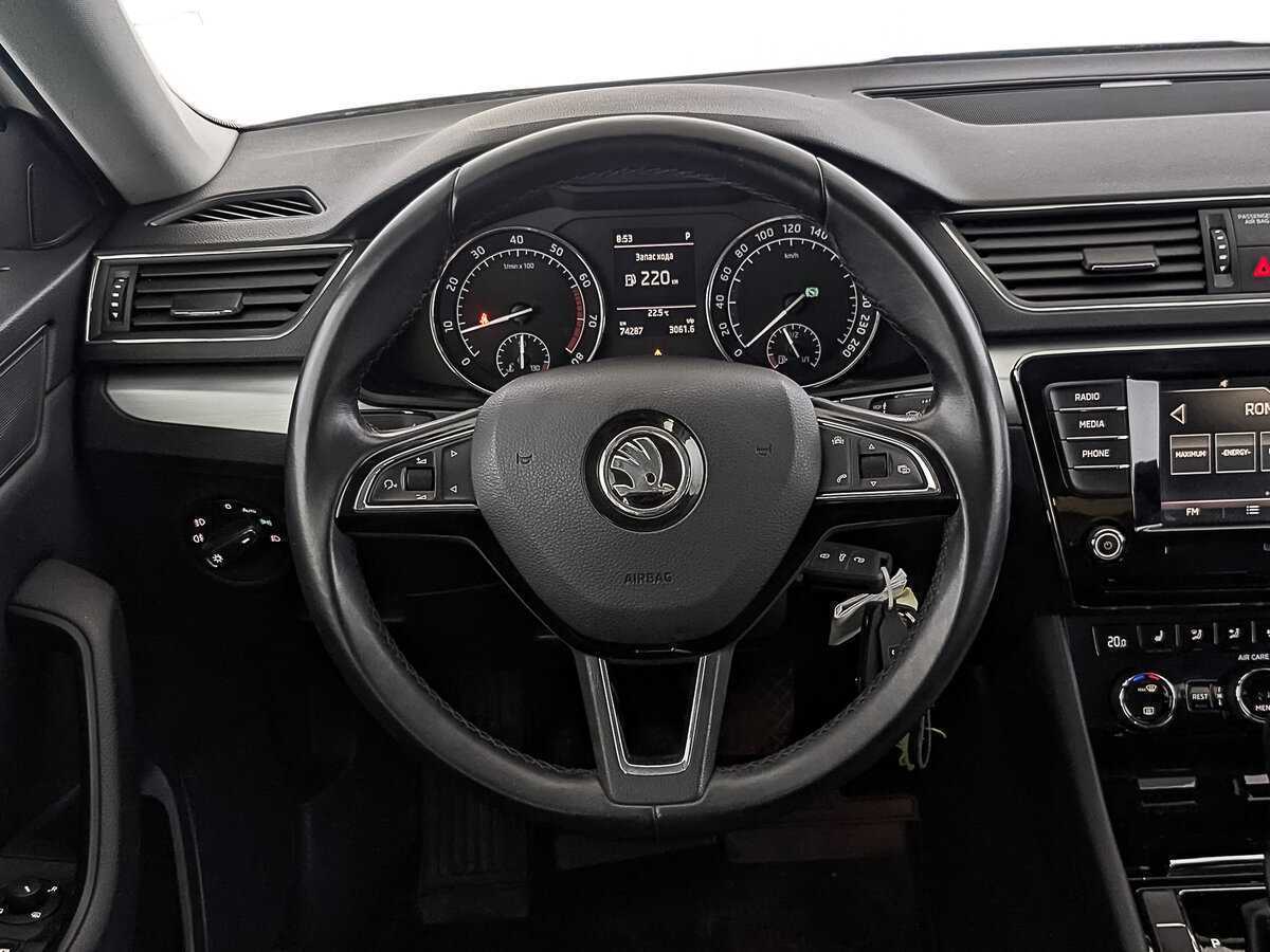 Skoda Superb с пробегом — 2017 год. Фото: #21