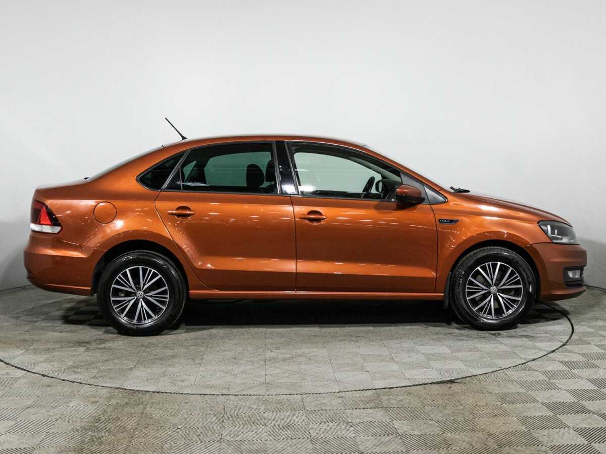 Volkswagen Polo с пробегом — 2016 год. Фото: #3