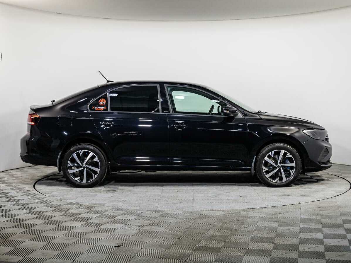 Volkswagen Polo с пробегом — 2021 год. Фото: #1