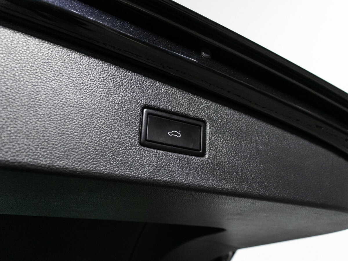 Volkswagen Tiguan с пробегом — 2018 год. Фото: #19