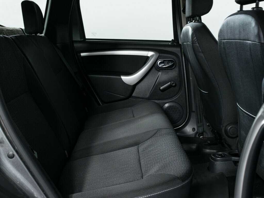 Nissan Terrano с пробегом — 2020 год. Фото: #9