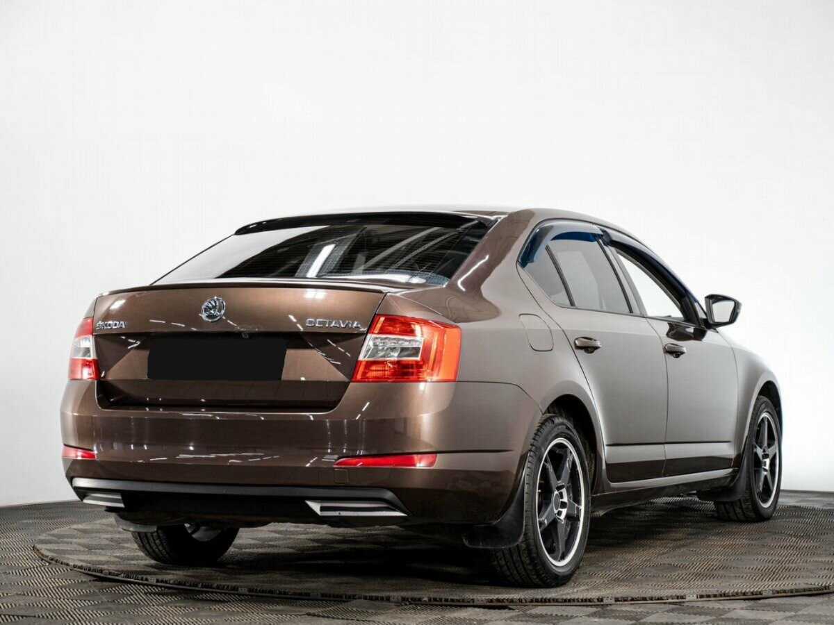 Skoda Octavia с пробегом — 2013 год. Фото: #3