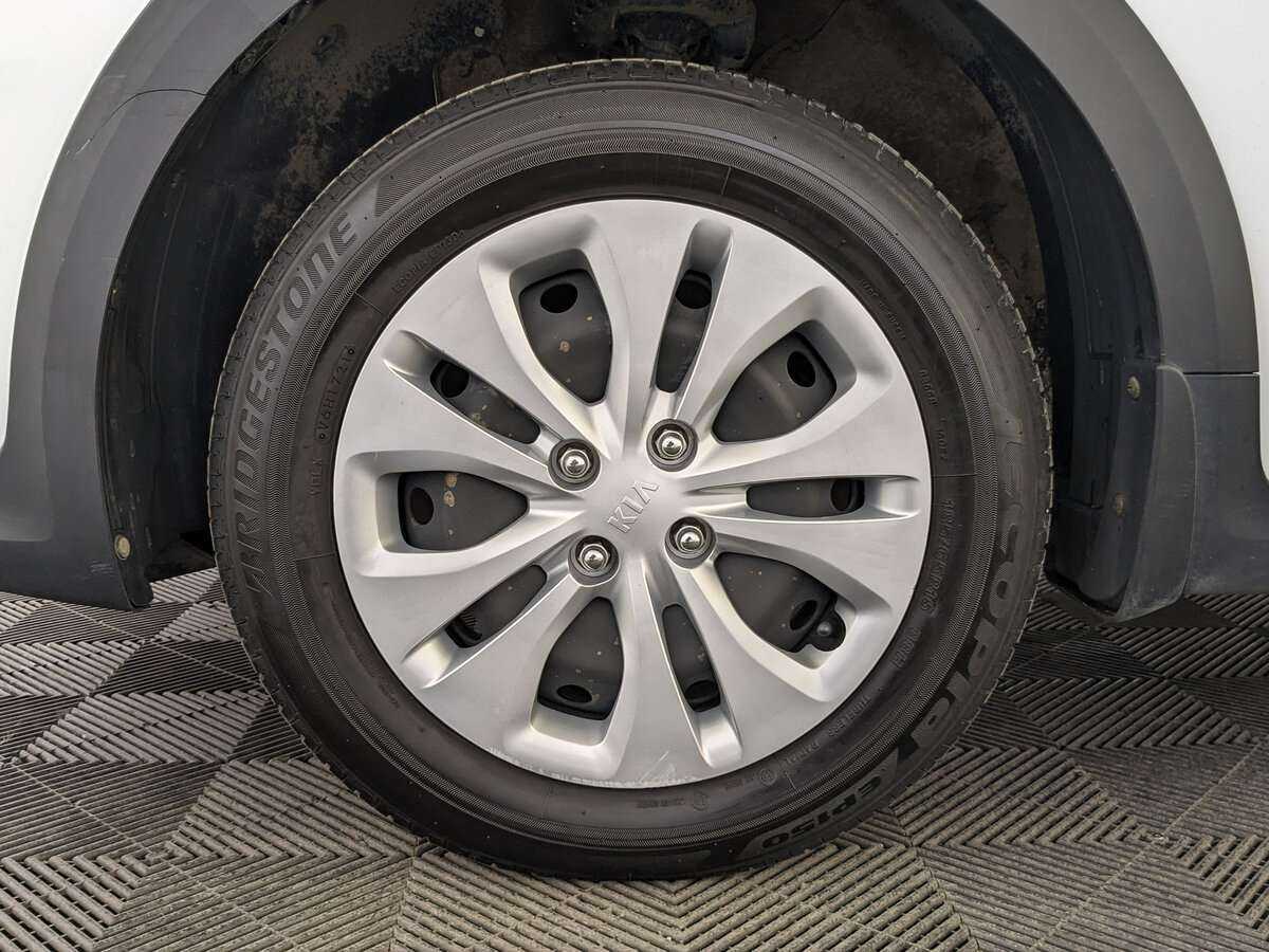 Kia Rio с пробегом — 2019 год. Фото: #11