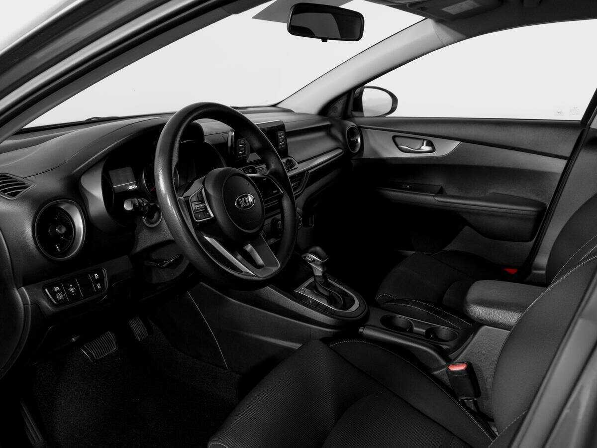 Kia Cerato с пробегом — 2019 год. Фото: #13