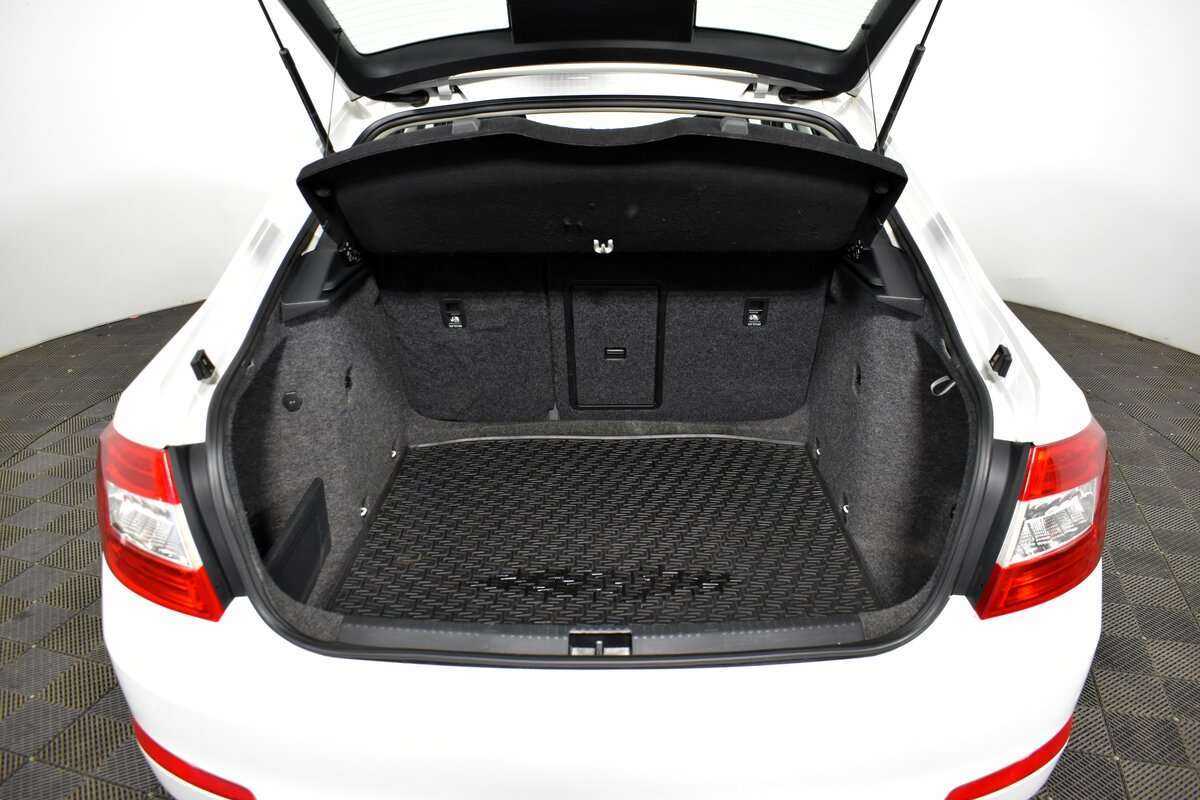 Skoda Octavia с пробегом — 2014 год. Фото: #9