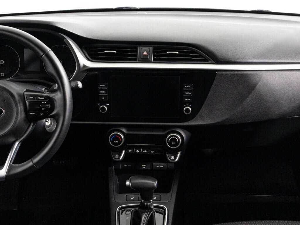 Kia Rio с пробегом — 2021 год. Фото: #13