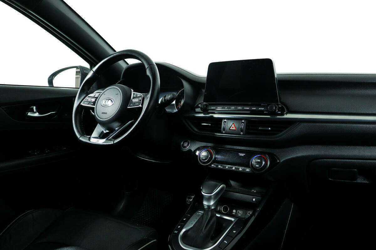 Kia Cerato с пробегом — 2020 год. Фото: #8