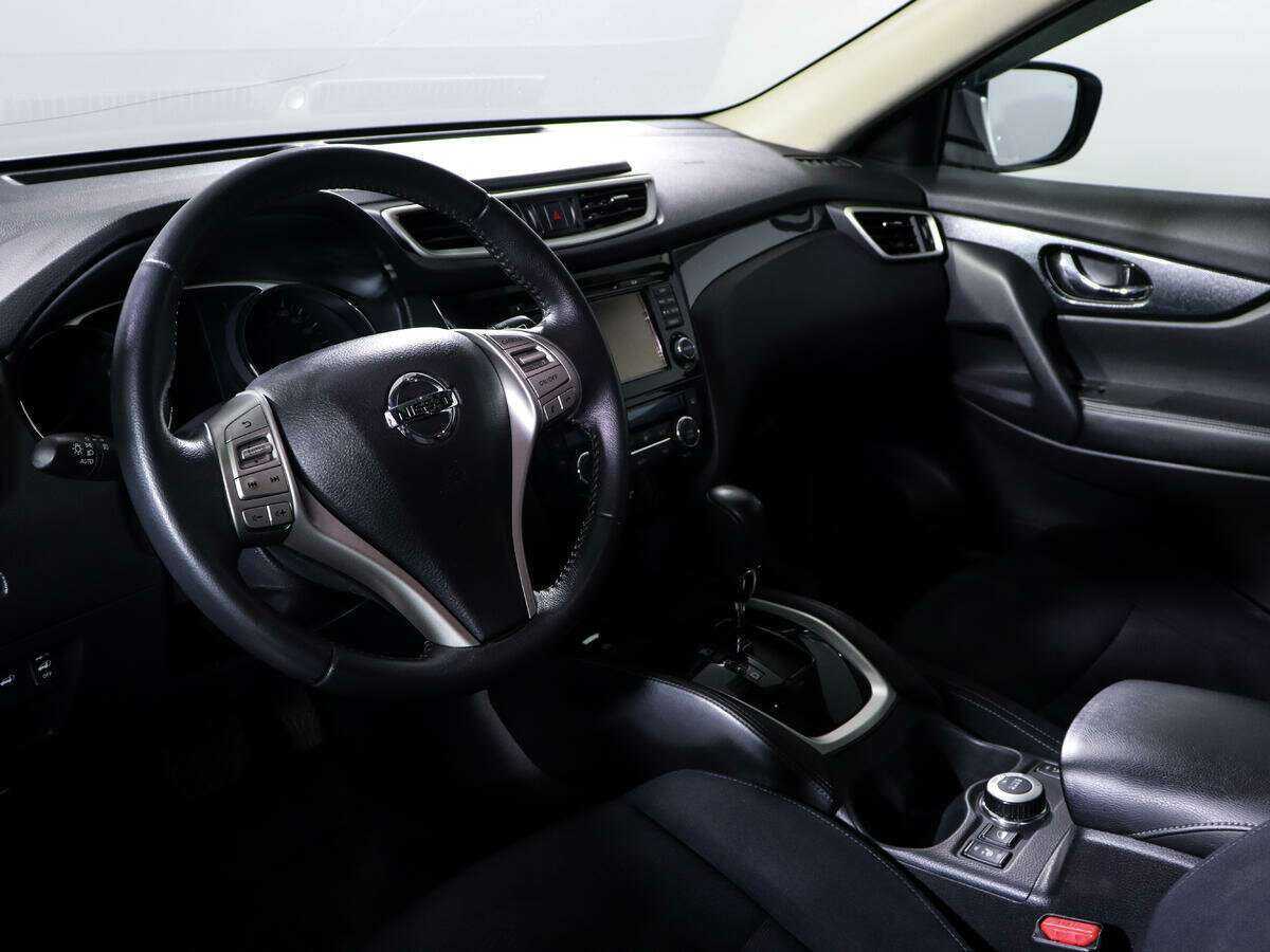 Nissan X-Trail с пробегом — 2015 год. Фото: #13