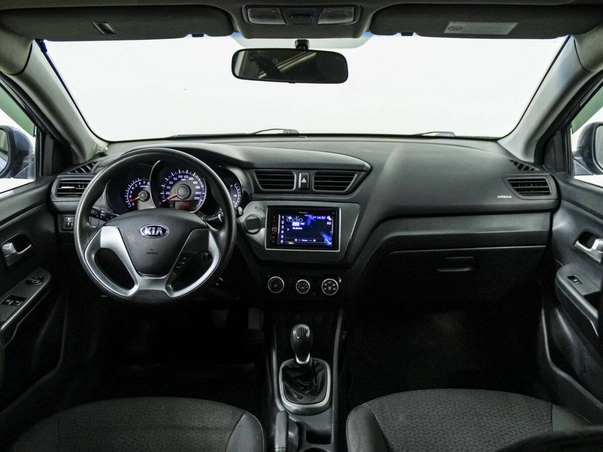 Kia Rio с пробегом — 2016 год. Фото: #11