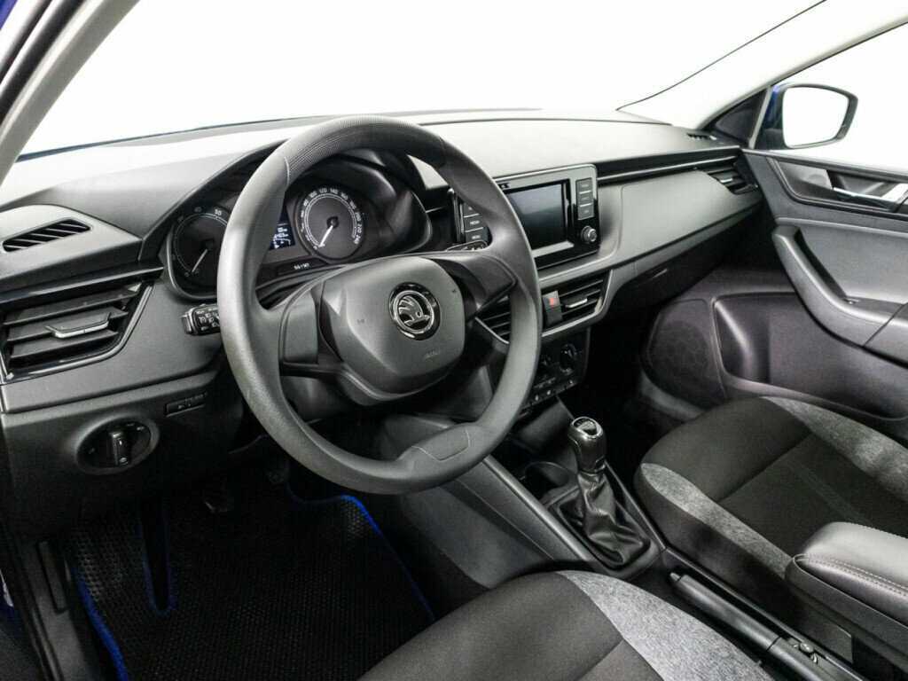 Skoda Rapid с пробегом — 2021 год. Фото: #10