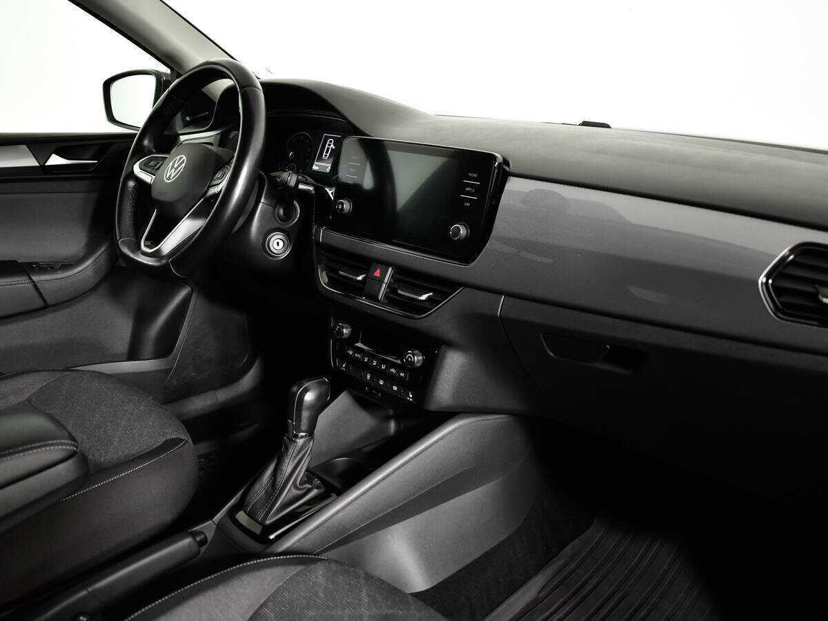 Volkswagen Polo с пробегом — 2020 год. Фото: #8