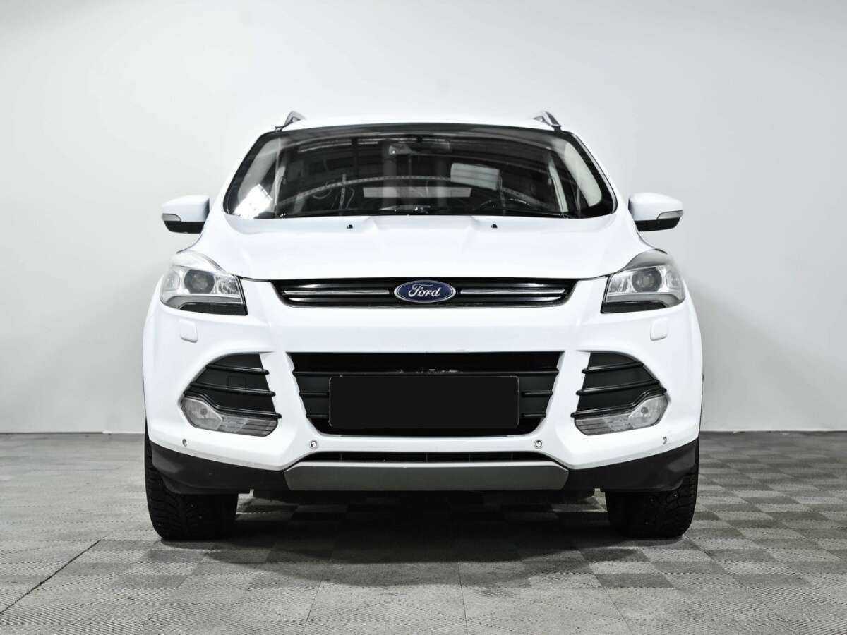 Ford Kuga с пробегом — 2016 год. Фото: #1