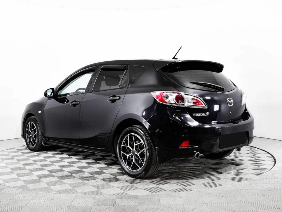 Mazda 3 с пробегом — 2012 год. Фото: #6