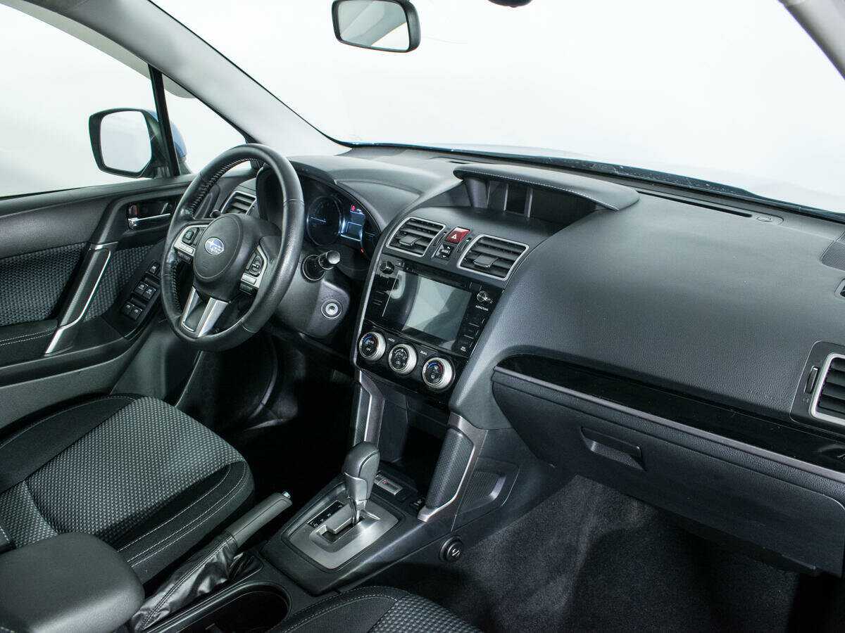 Subaru Forester с пробегом — 2018 год. Фото: #8