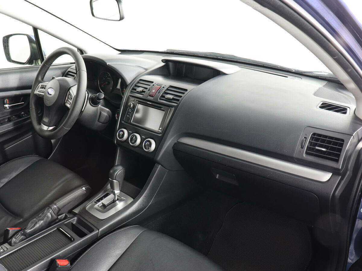 Subaru XV с пробегом — 2013 год. Фото: #9