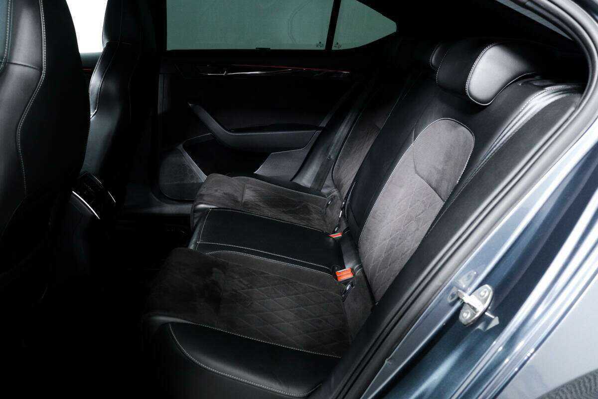 Skoda Superb с пробегом — 2017 год. Фото: #11