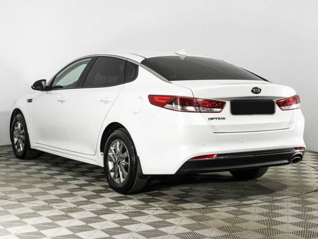 Kia Optima с пробегом — 2017 год. Фото: #6