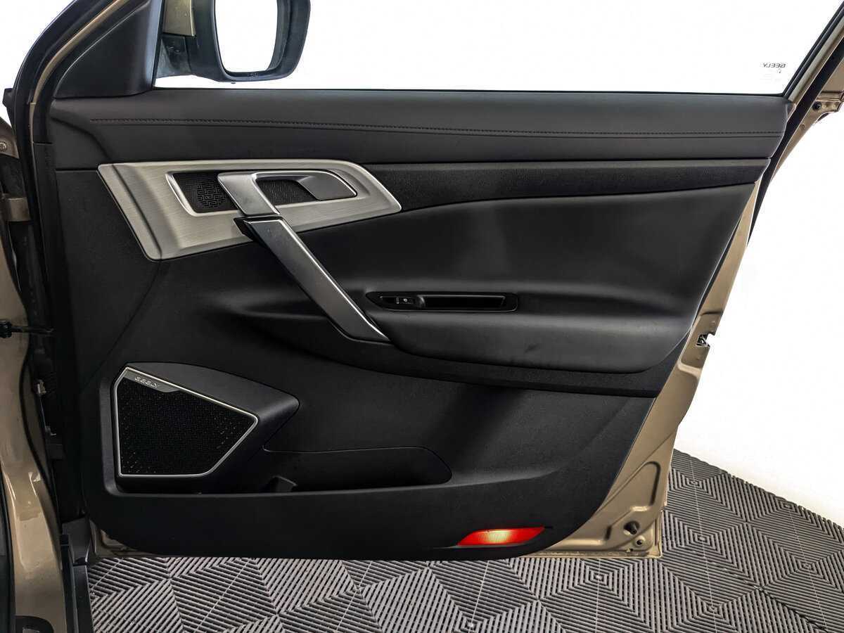 Geely Atlas с пробегом — 2019 год. Фото: #20