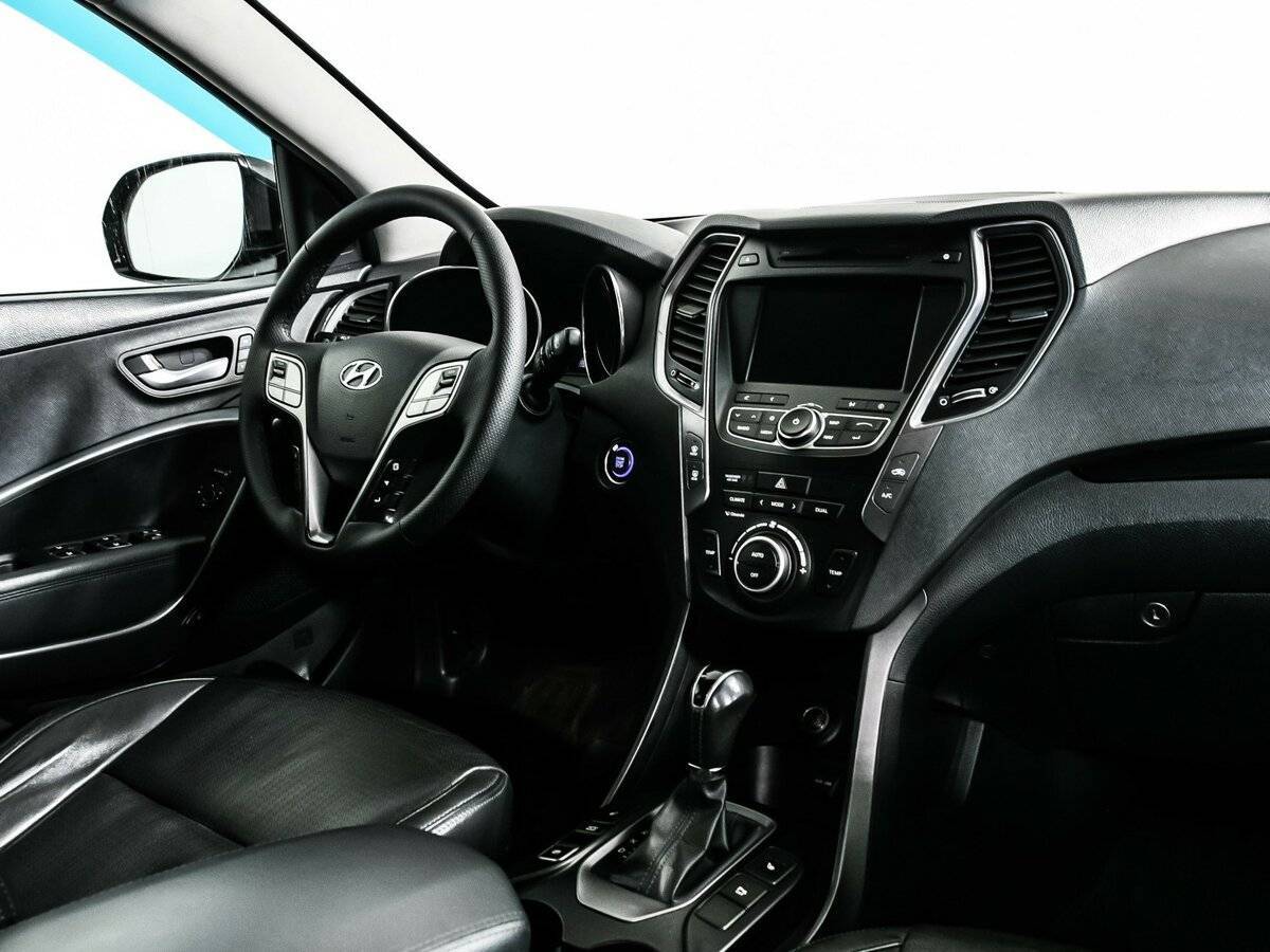 Hyundai Santa Fe с пробегом — 2014 год. Фото: #8