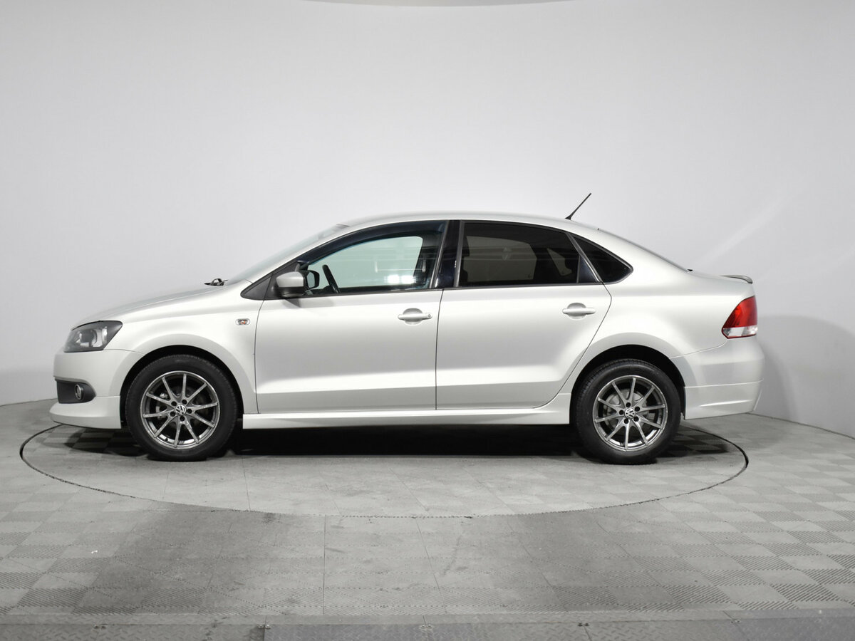 Volkswagen Polo с пробегом — 2014 год. Фото: #7