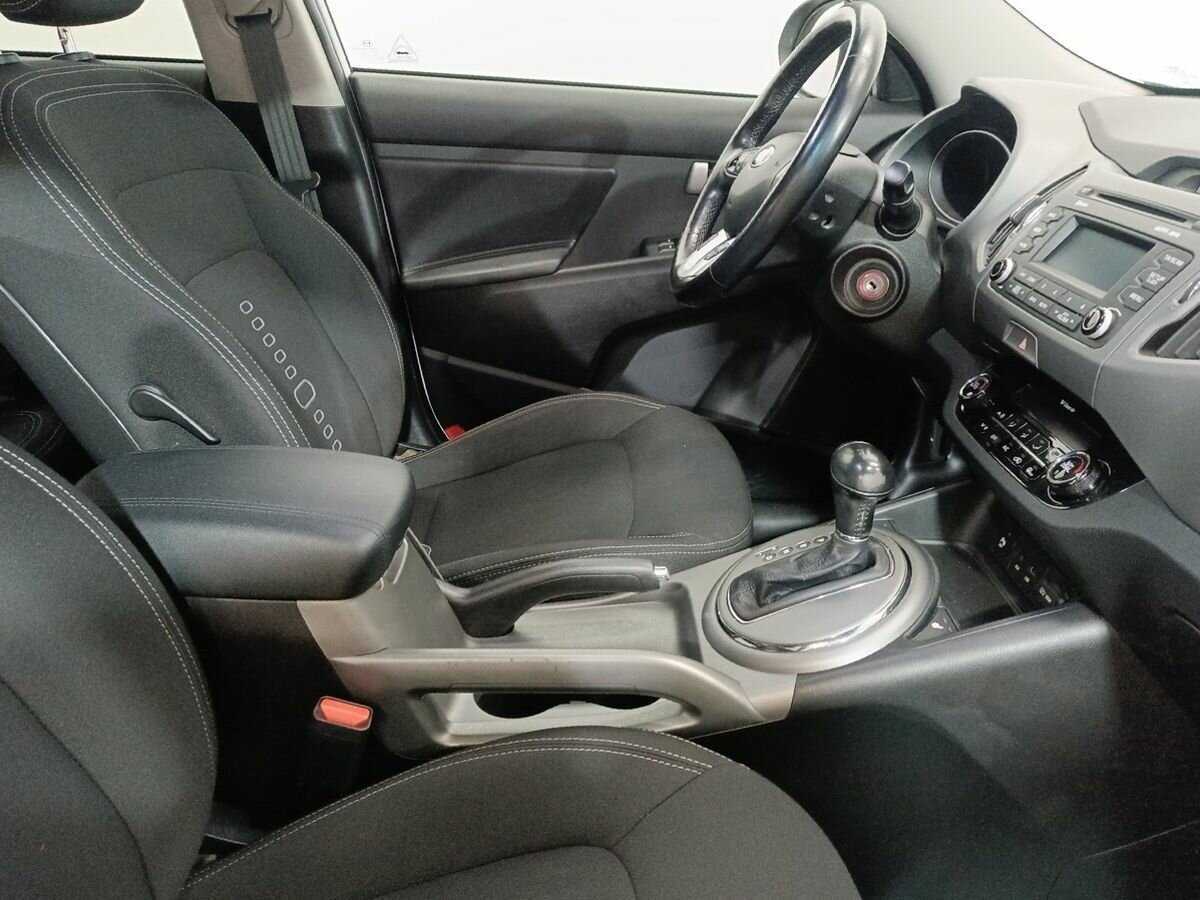 Kia Sportage с пробегом — 2015 год. Фото: #9
