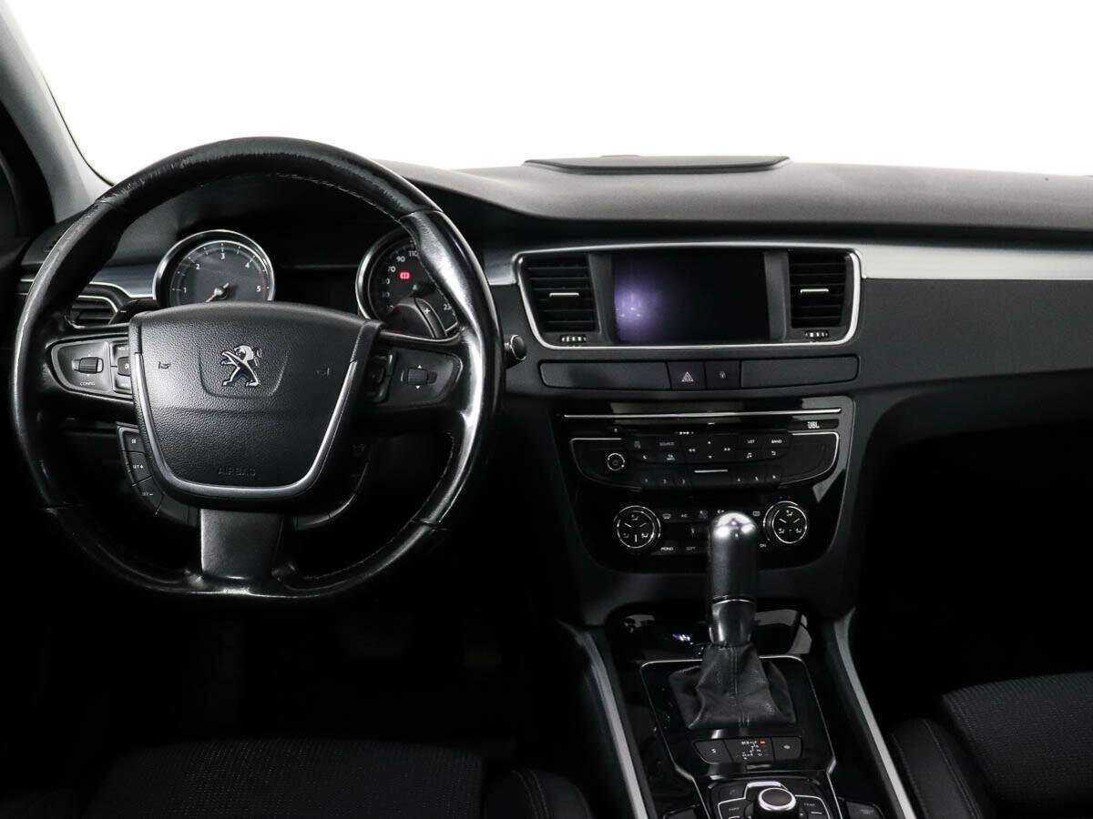 Peugeot 508 с пробегом — 2012 год. Фото: #9