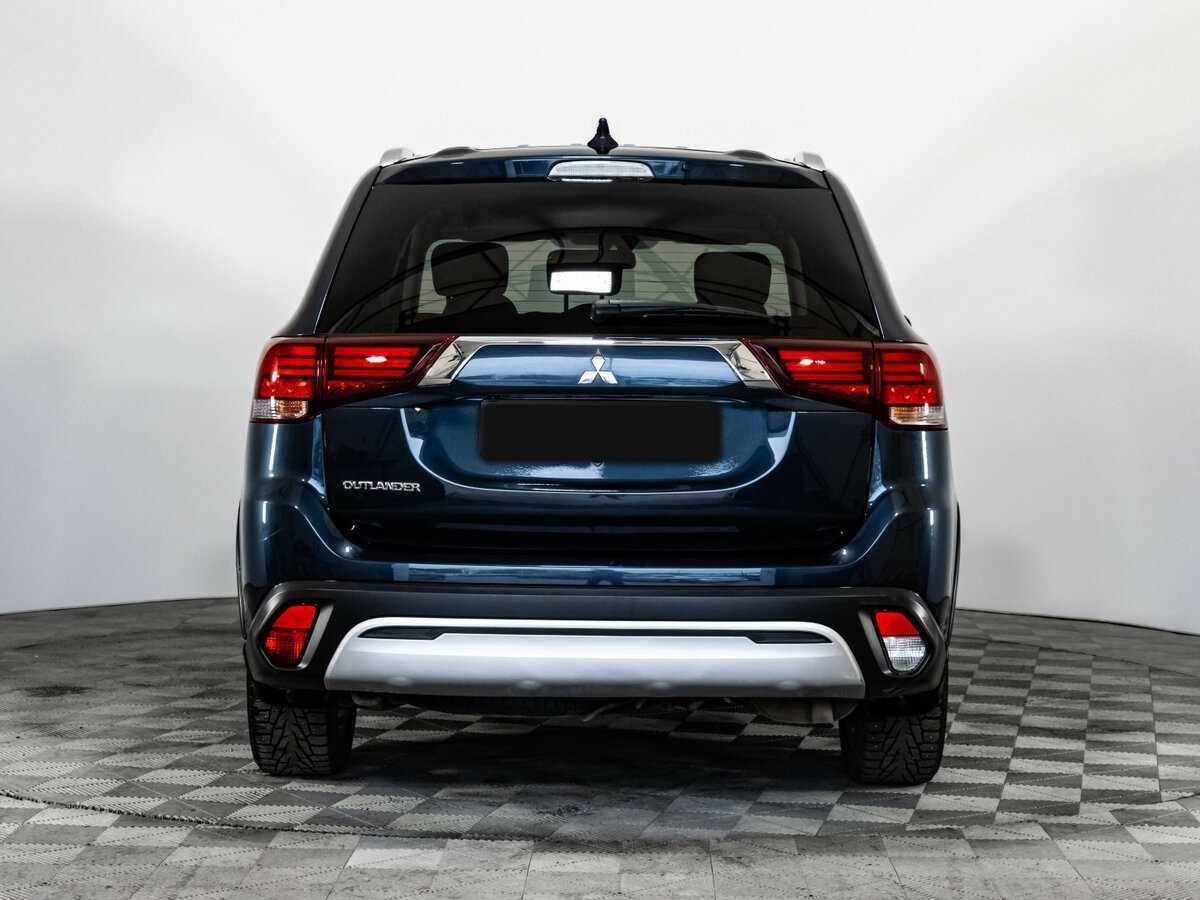 Mitsubishi Outlander с пробегом — 2020 год. Фото: #4