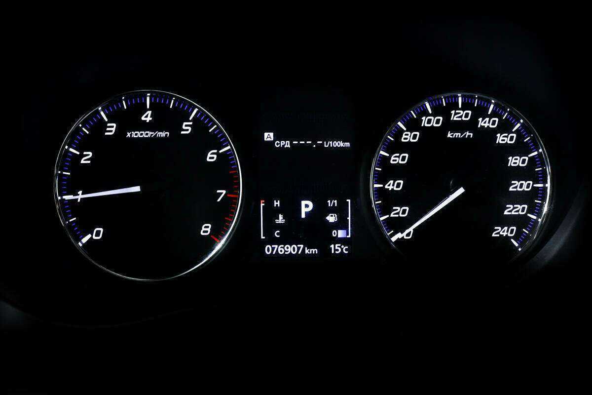 Mitsubishi Outlander с пробегом — 2018 год. Фото: #9