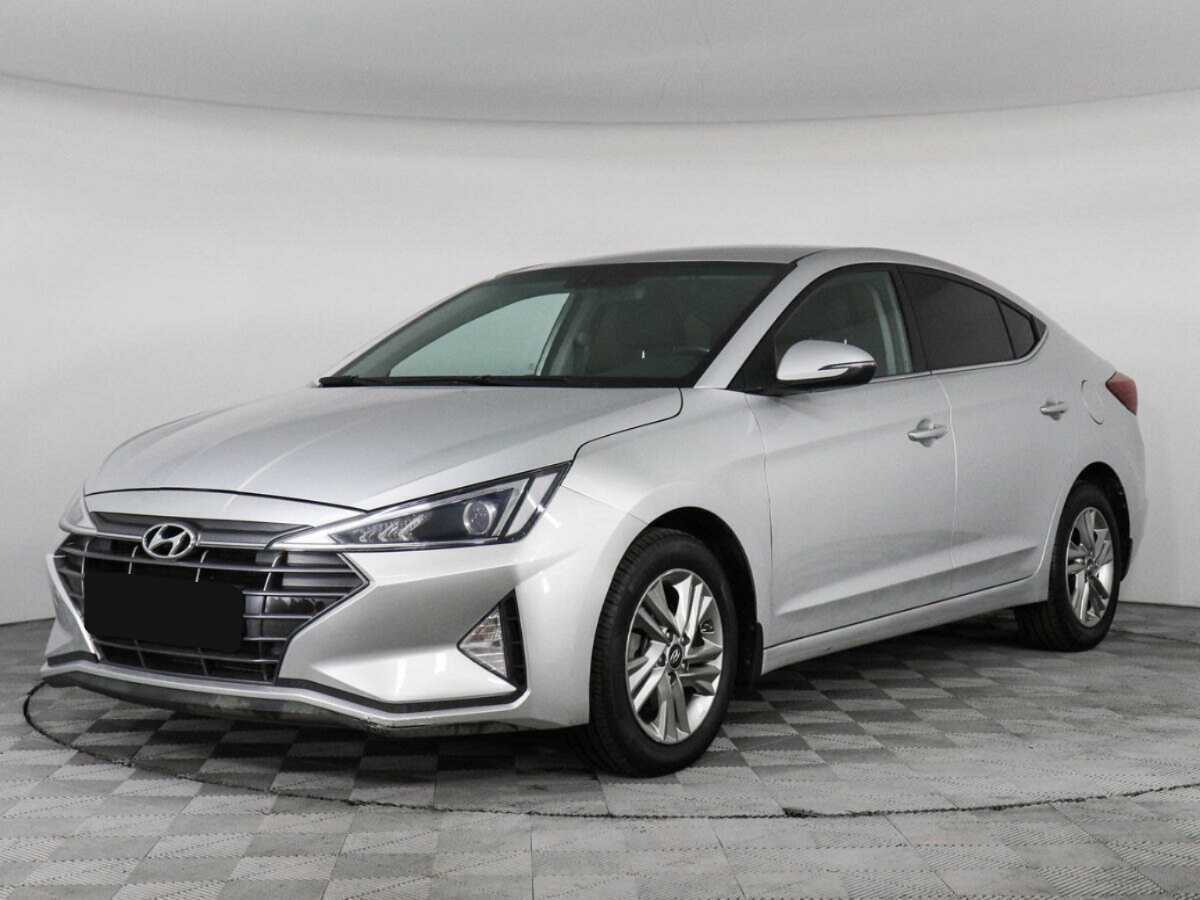 Hyundai Elantra с пробегом — 2019 год. Фото: #0