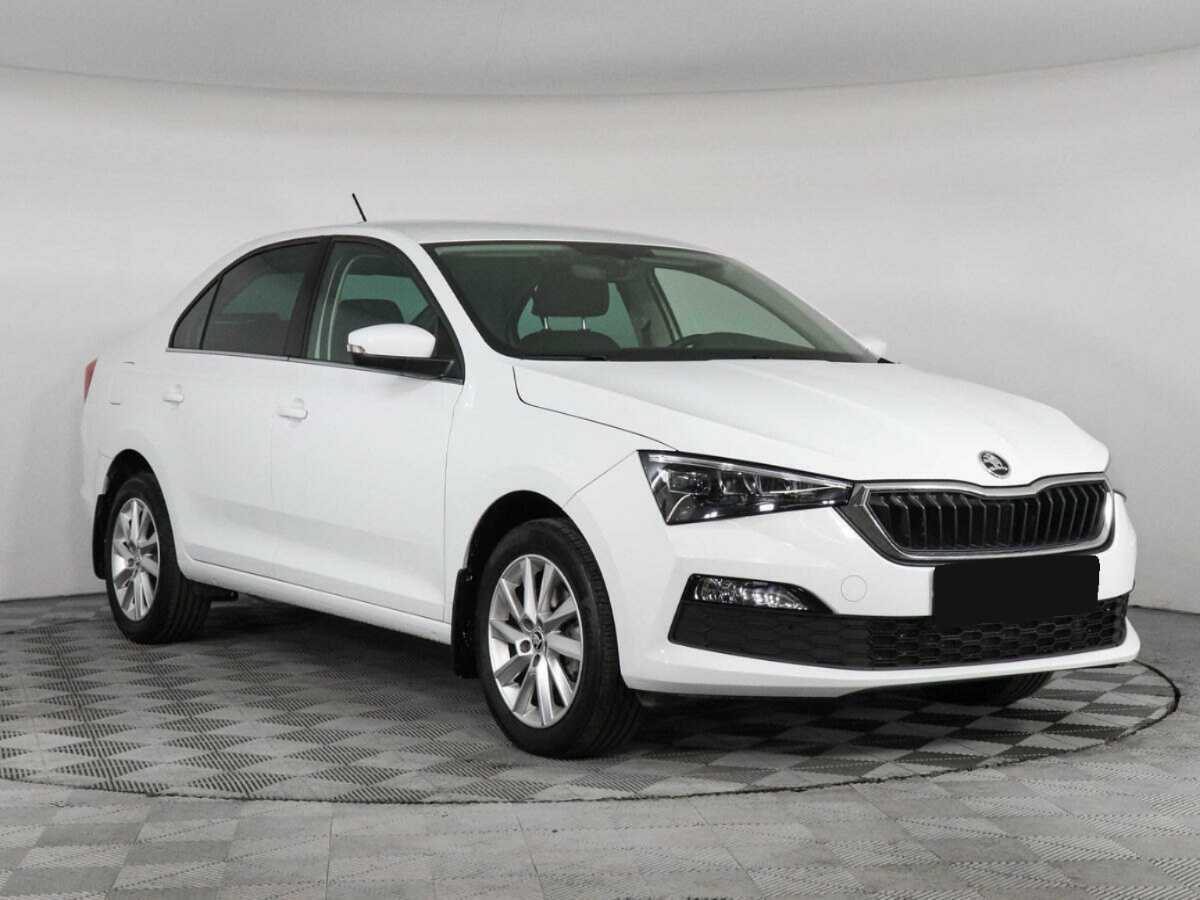 Skoda Rapid с пробегом — 2021 год. Фото: #2