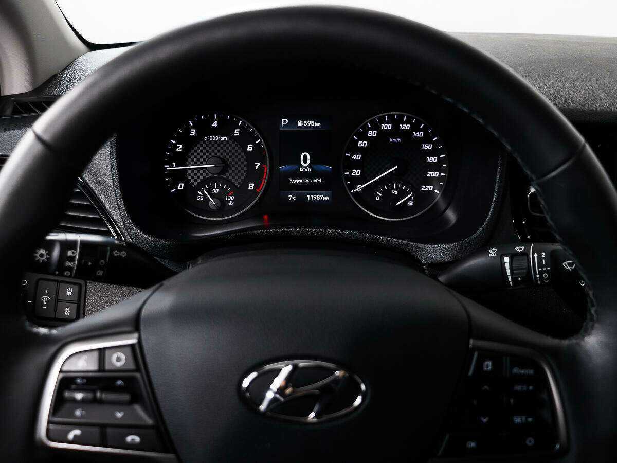 Hyundai Solaris с пробегом — 2021 год. Фото: #11
