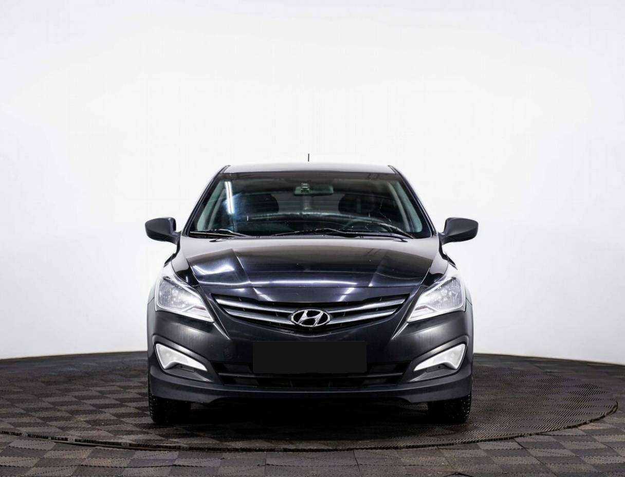 Hyundai Solaris с пробегом — 2016 год. Фото: #1