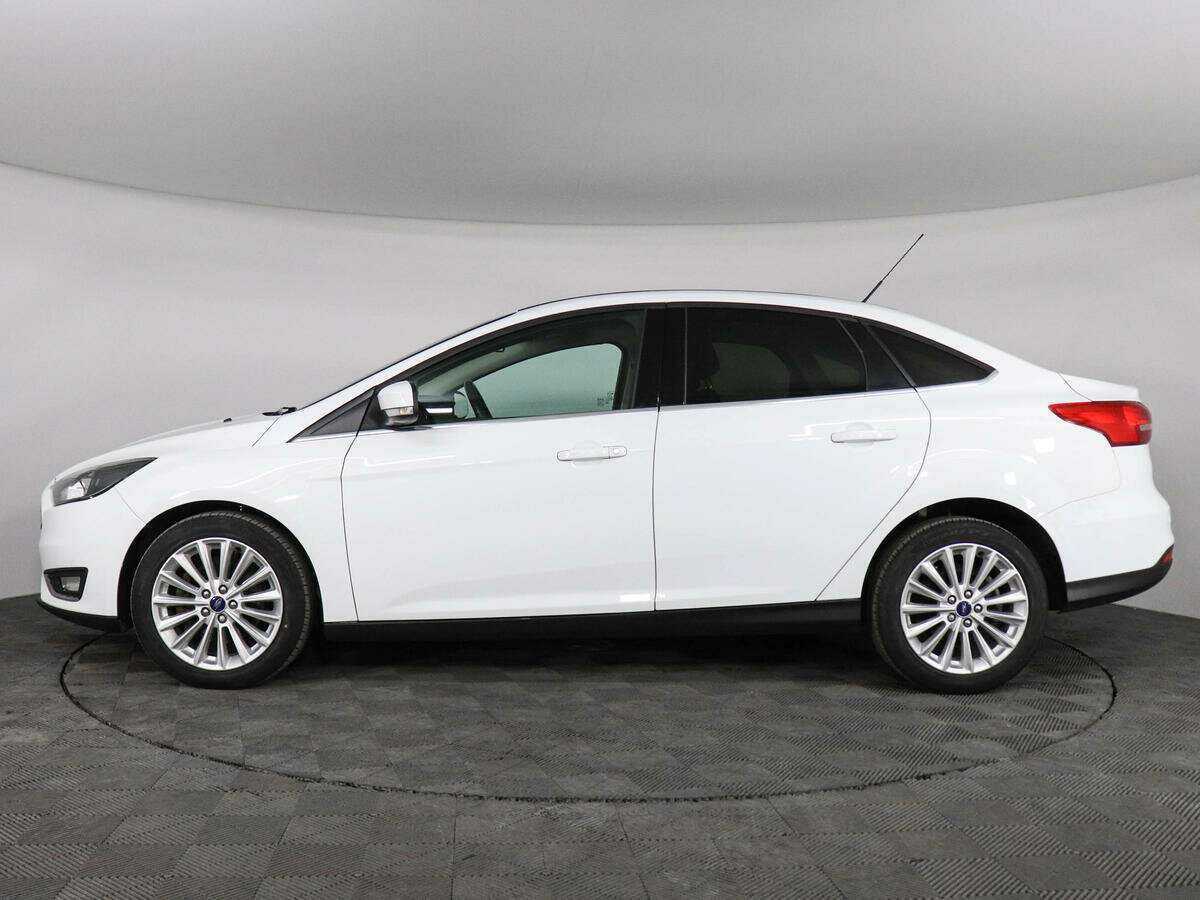Ford Focus с пробегом — 2015 год. Фото: #6