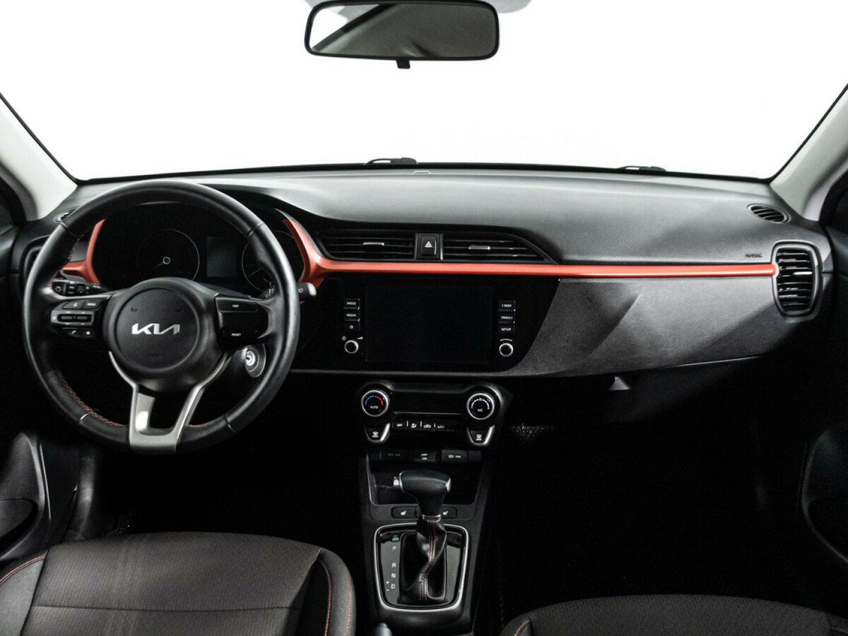Kia Rio с пробегом — 2021 год. Фото: #12