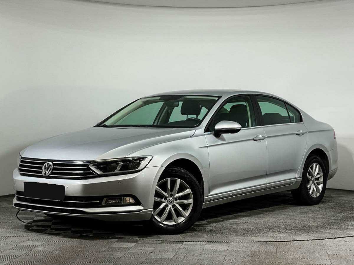 Volkswagen Passat с пробегом — 2016 год. Посмотреть фото