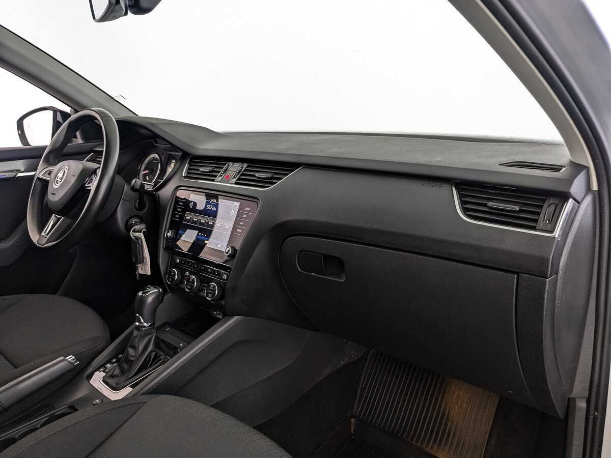 Skoda Octavia с пробегом — 2018 год. Фото: #8