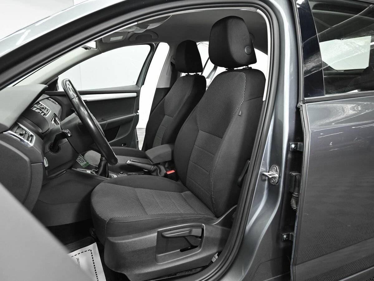 Skoda Octavia с пробегом — 2014 год. Фото: #5