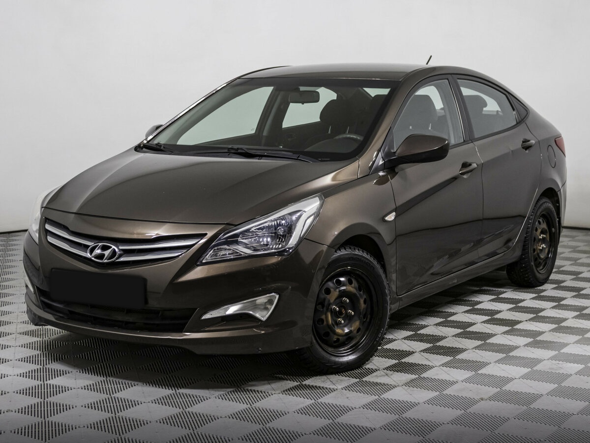 Hyundai Solaris с пробегом — 2015 год. Фото: #0