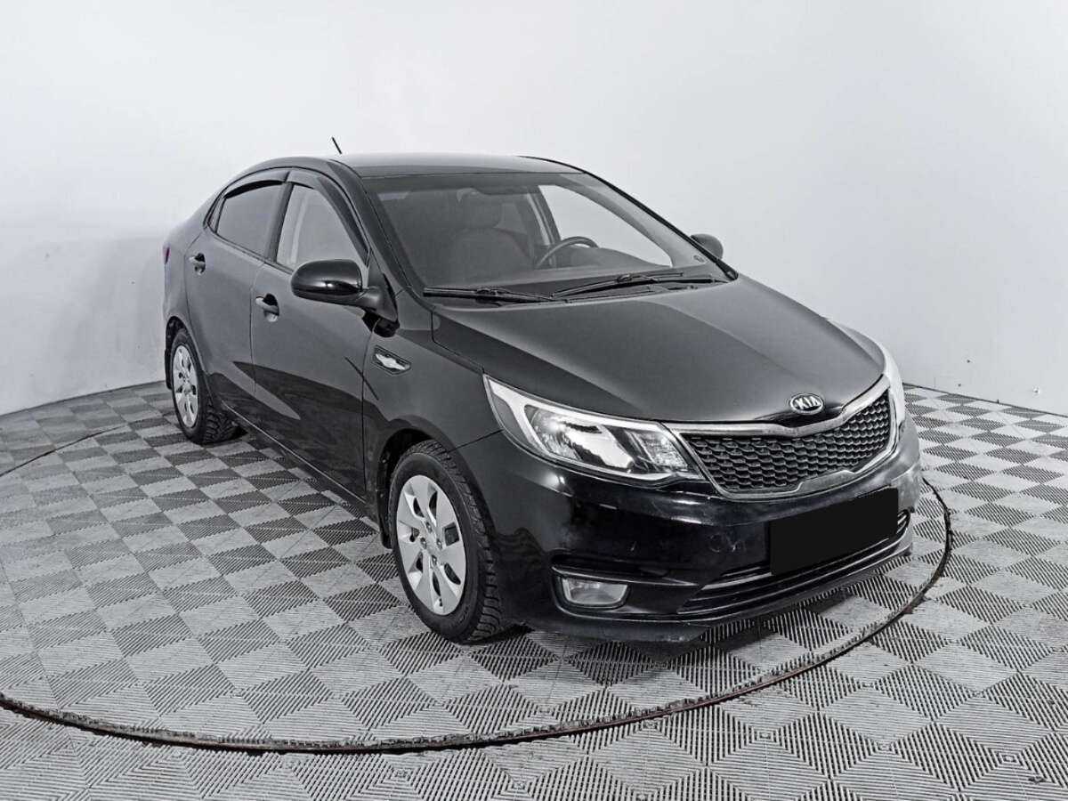 Kia Rio с пробегом — 2017 год. Фото: #2