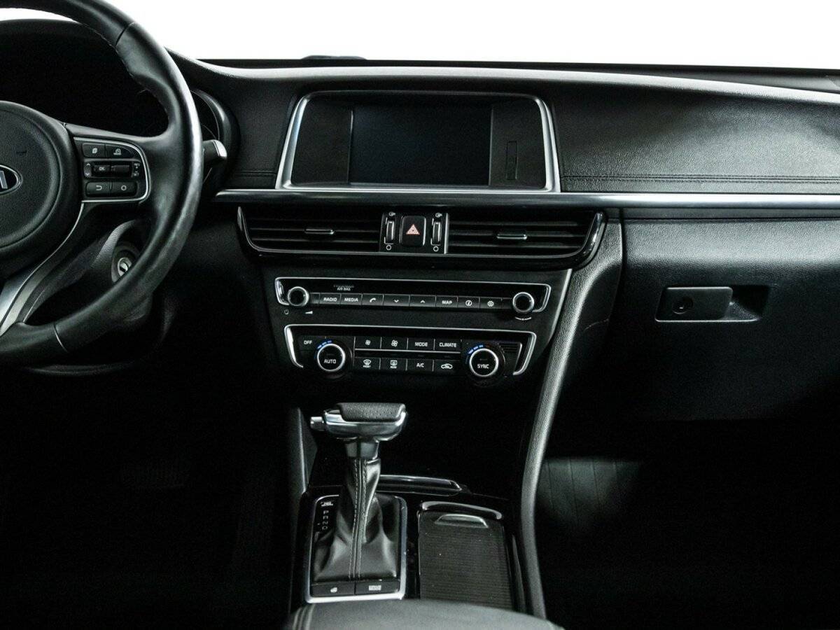 Kia Optima с пробегом — 2017 год. Фото: #13