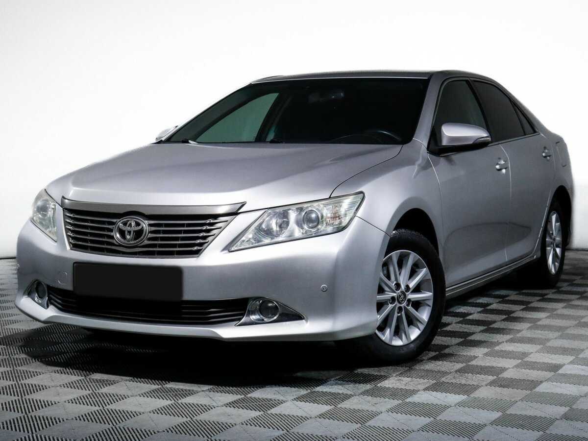 Toyota Camry с пробегом — 2013 год. Посмотреть фото