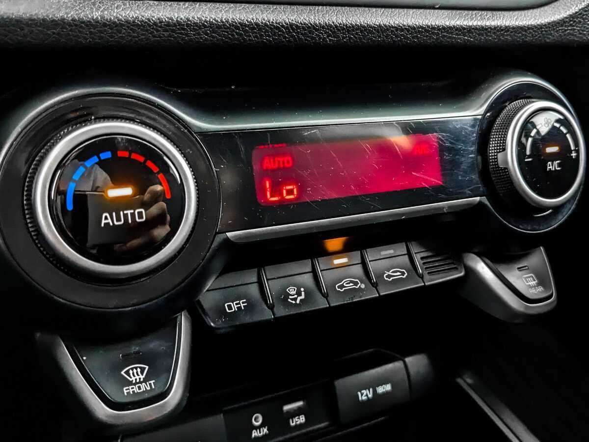 Kia Rio с пробегом — 2019 год. Фото: #20