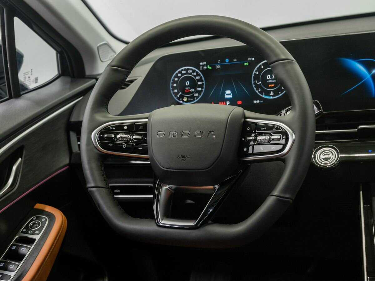 OMODA C5 с пробегом — 2024 год. Фото: #10