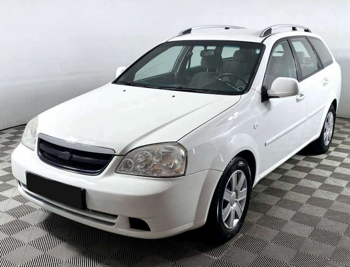 Chevrolet Lacetti с пробегом — 2012 год. Фото: #0