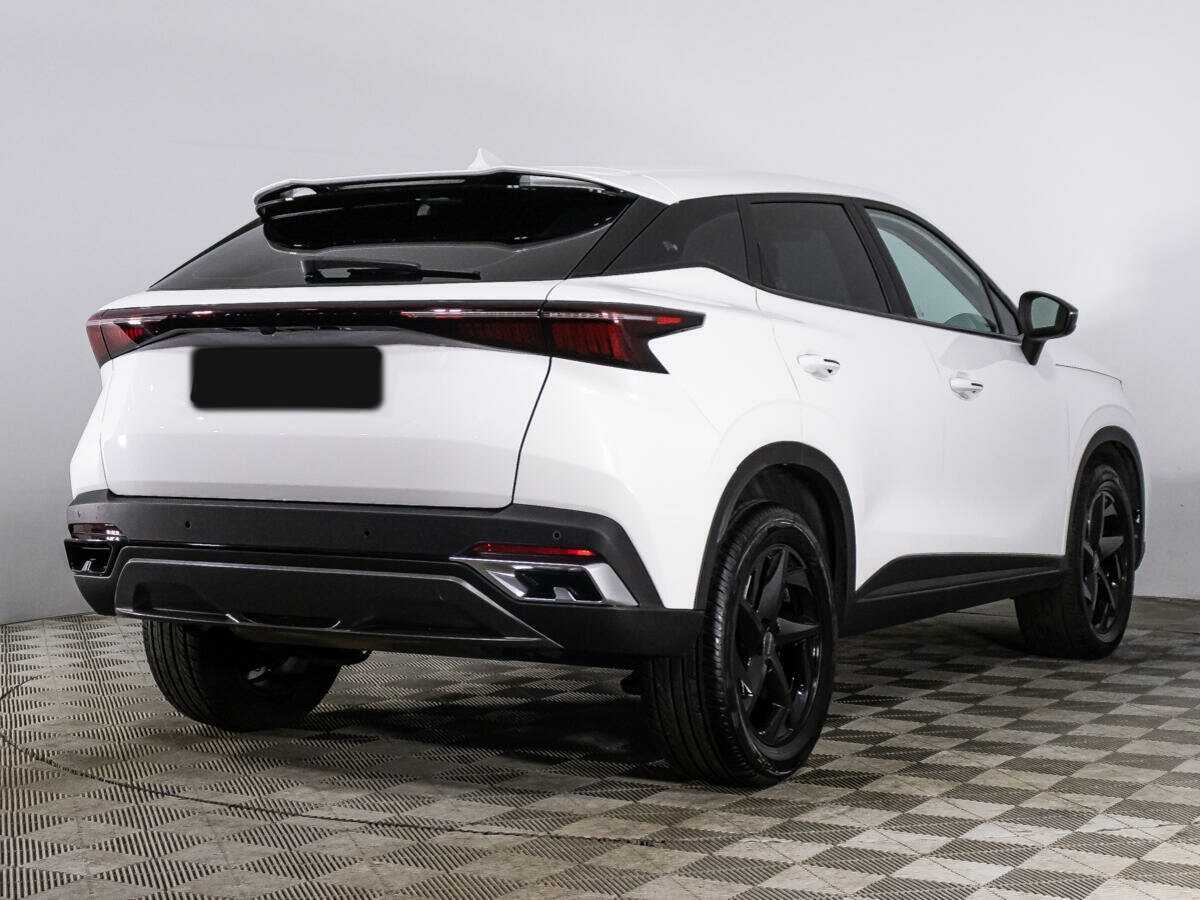 OMODA C5 с пробегом — 2023 год. Фото: #3