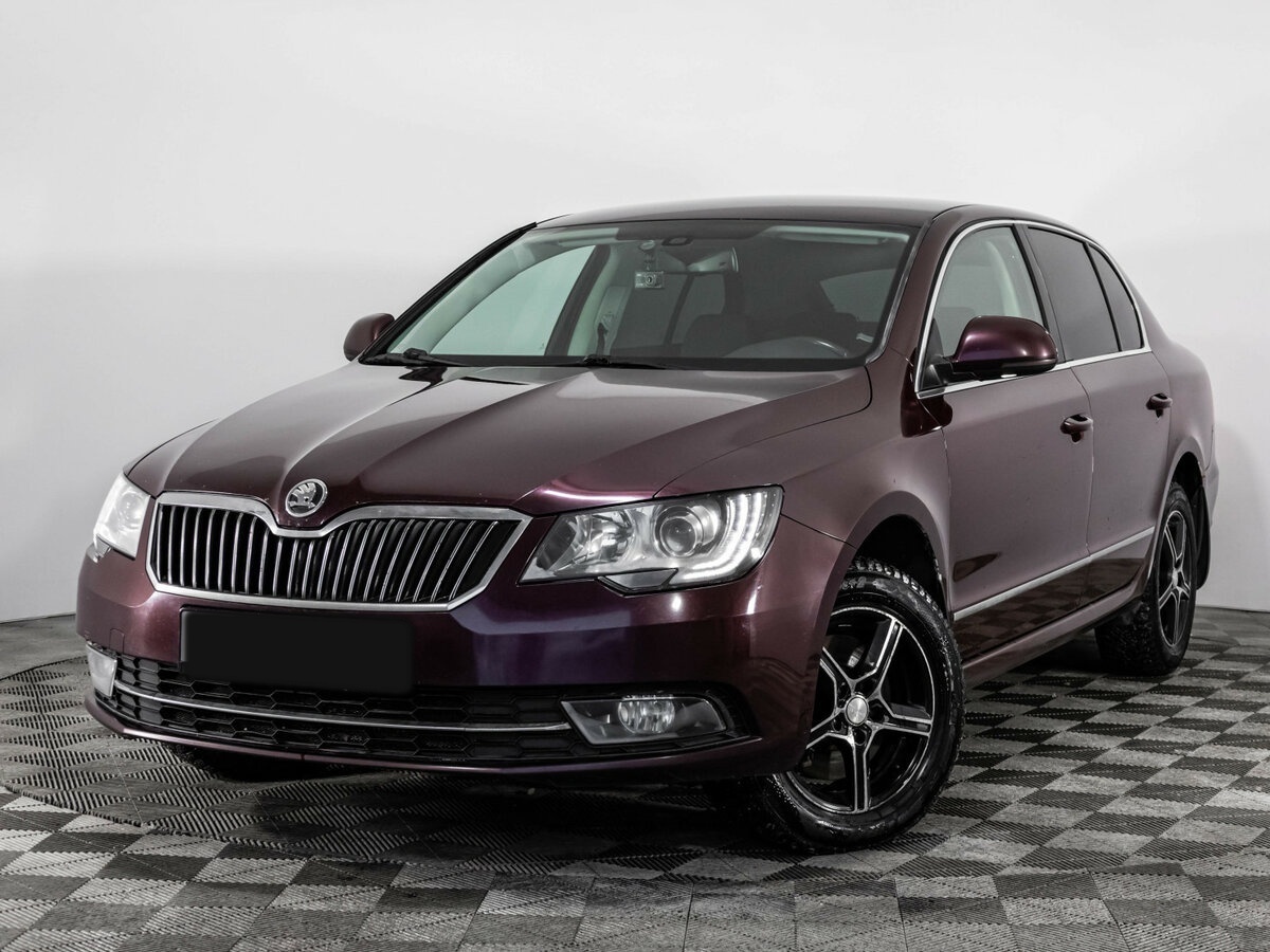 Skoda Superb с пробегом — 2014 год. Посмотреть фото