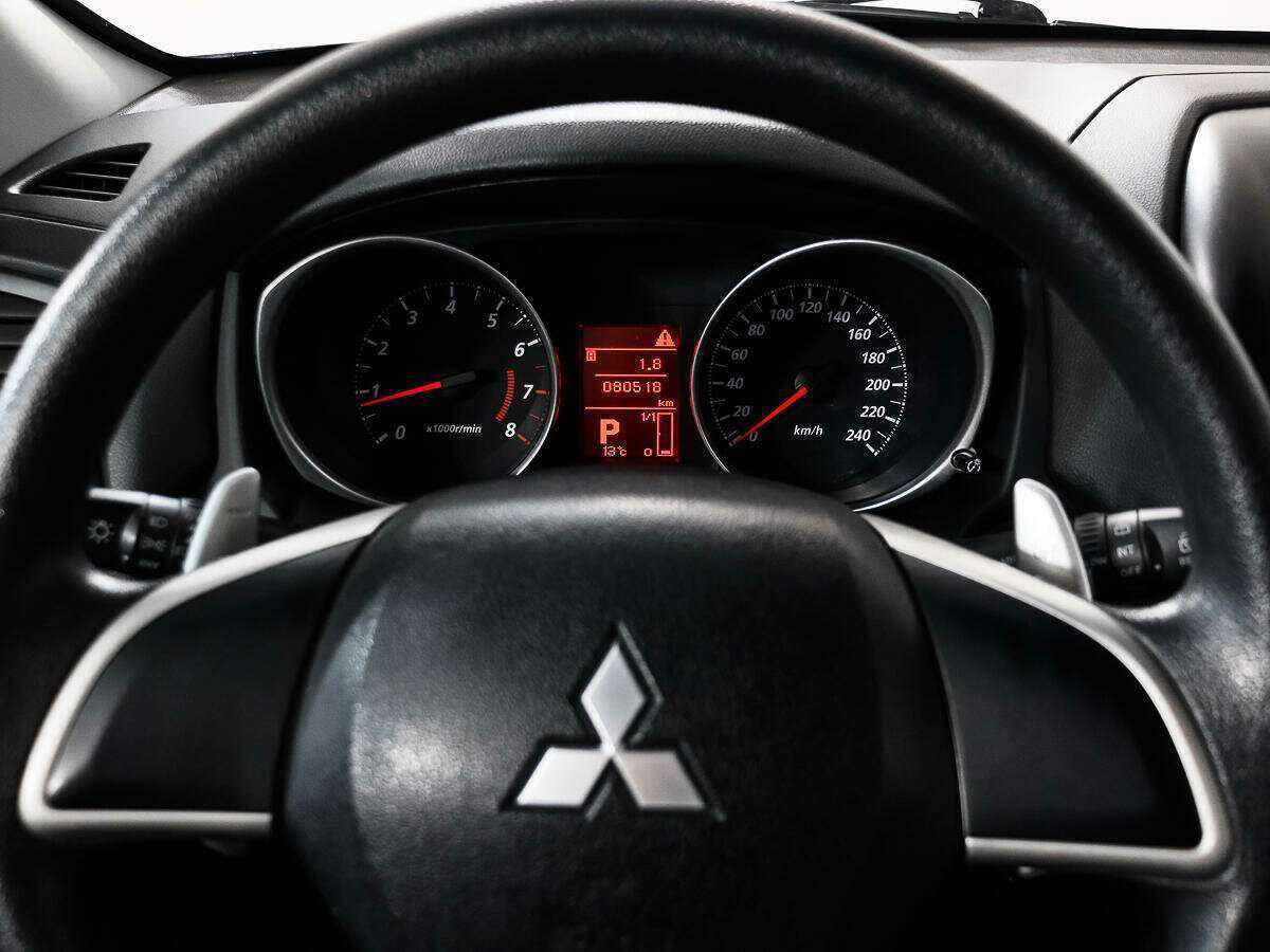 Mitsubishi ASX с пробегом — 2014 год. Фото: #13